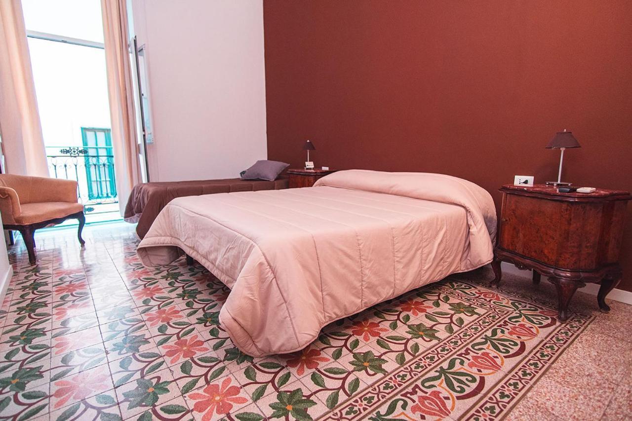 B&B L'Orlando Furioso 팔레르모 외부 사진